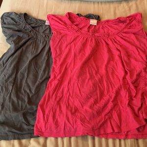 Sleeveless Maternity Tops, lot of 2